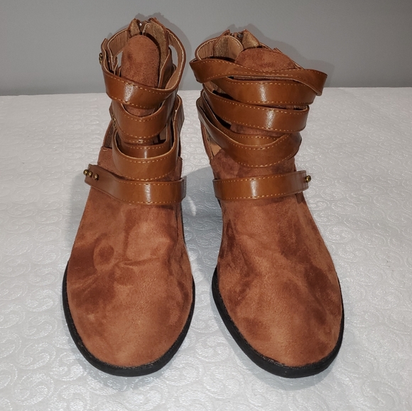 Ladies Wild Diva Lounge Ankle Booties - Picture 4 of 6